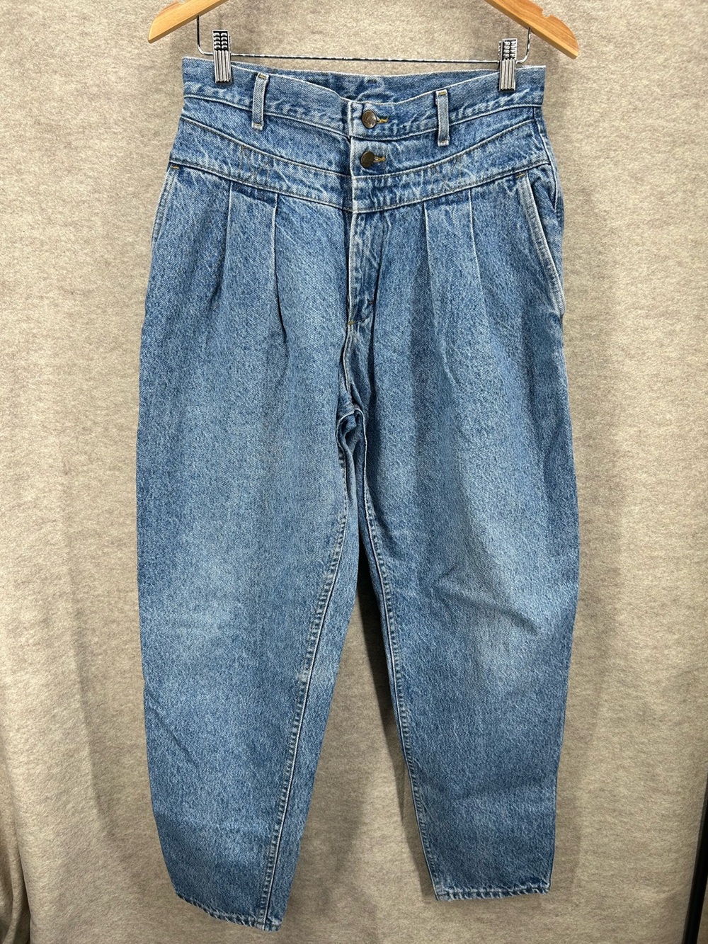 VTG 80s Lee pleated yoke mom jeans women’s 14 med high waist tapered USA